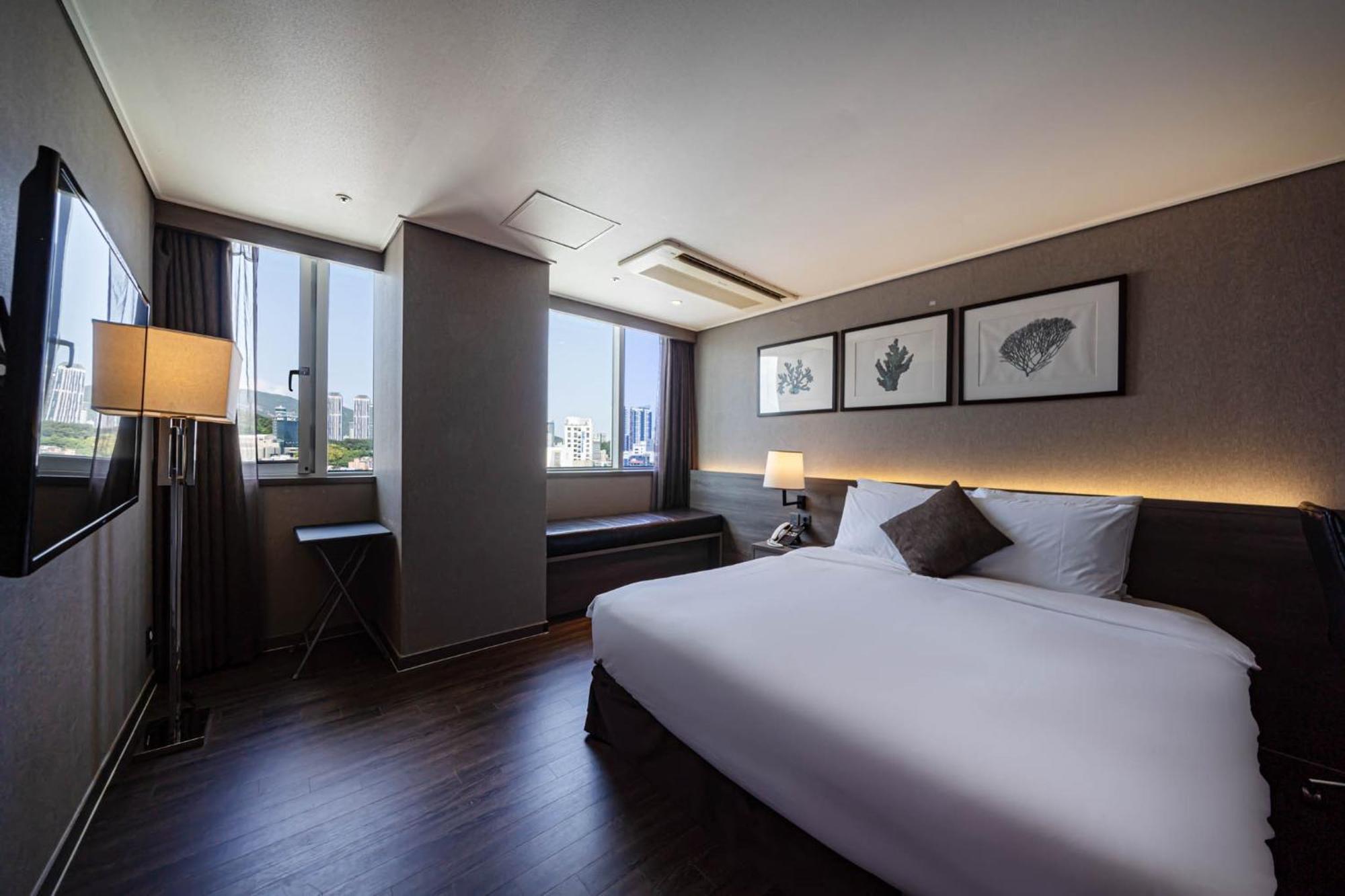 Kent Hotel Gwangalli By Kensington Busan Exterior foto